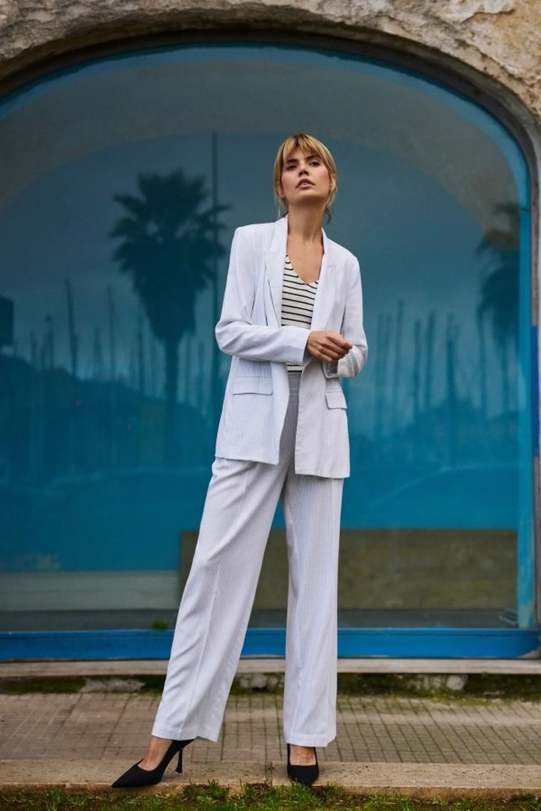 Marynarka damska, biała, Moodo