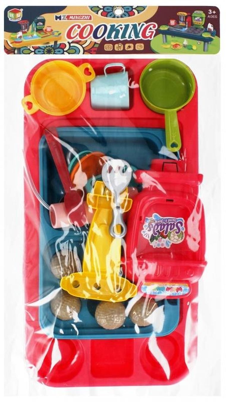 Mega Creative, kuchnia z akcesoriami