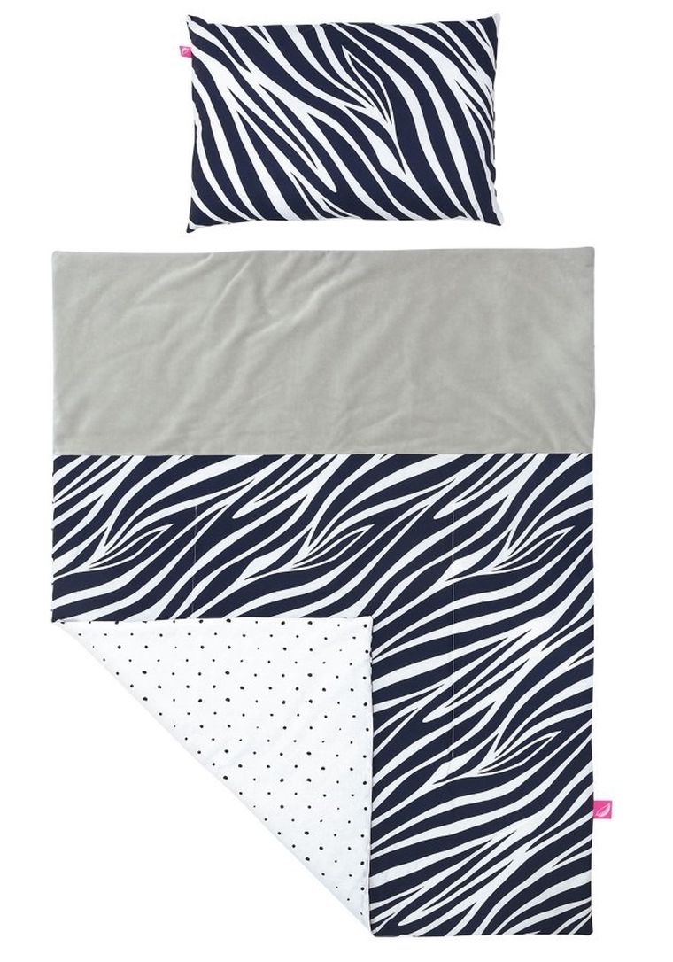 Motherhood, zestaw przedszkolaka, kołdra z z poduszką, zebra niebieska