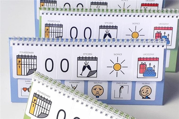 MÓWik. Kalendarz biurkowy