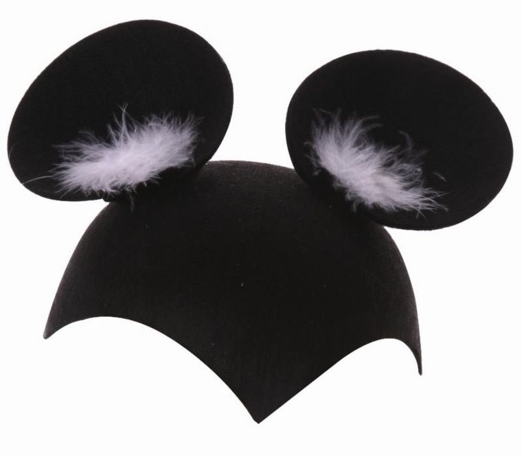 Myszka, czapka z puszkiem, czarna