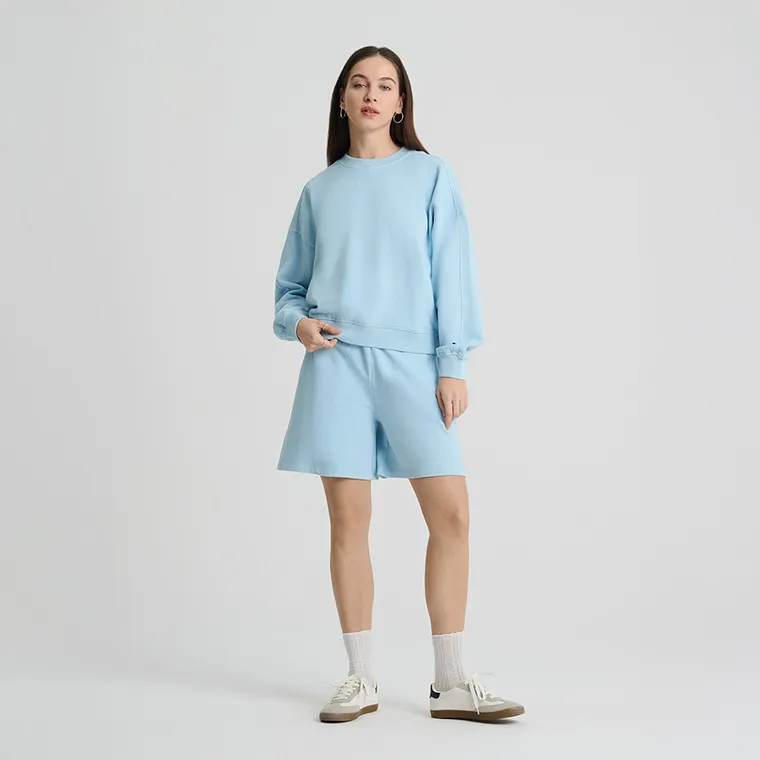 Niebieskie szorty loose z bawełny czesanej NOWEAR