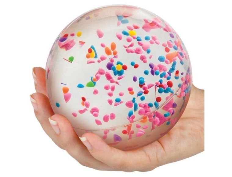 One For Fun, tęczowa piłka