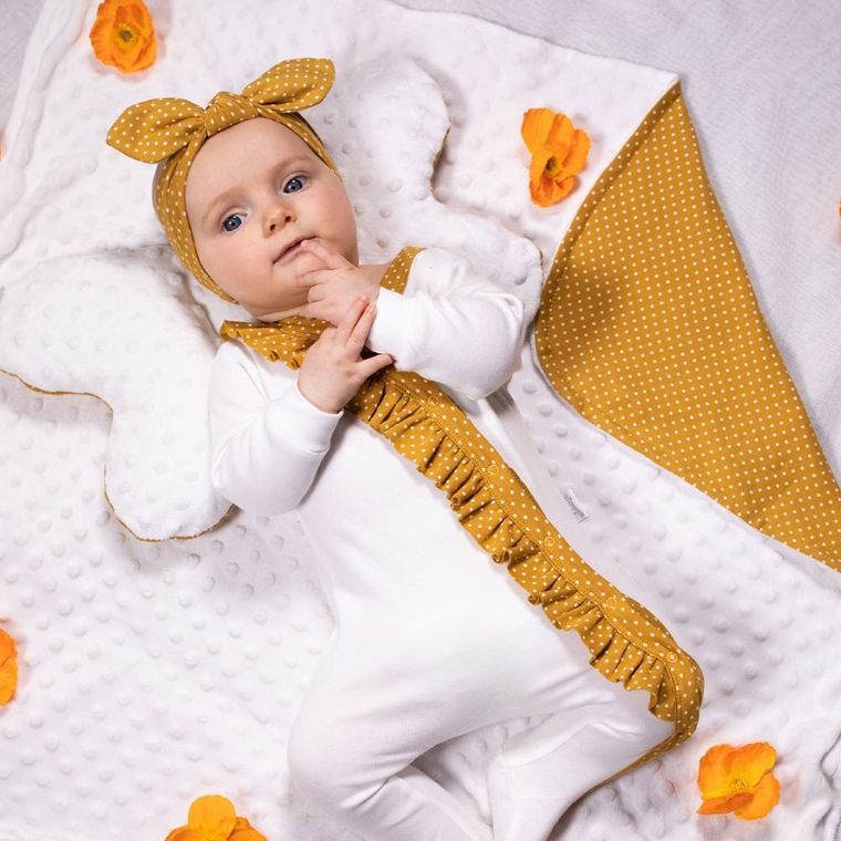 Pajac dziewczęcy, ecru, falbanka, Nicol