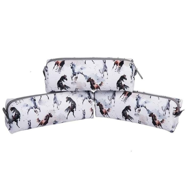 Pajacyk, piórnik jednokomorowy, konie