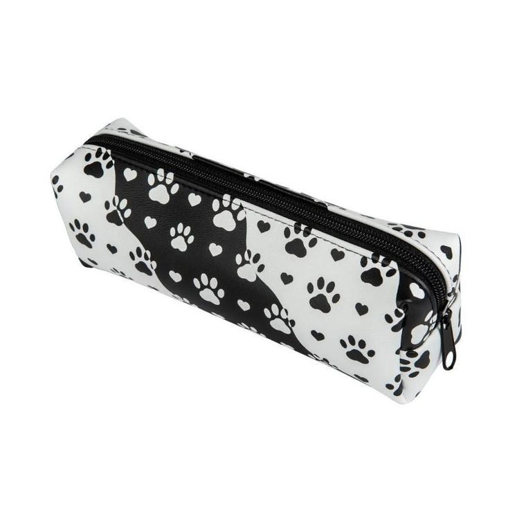 Pajacyk, piórnik saszetka, czarne łapy