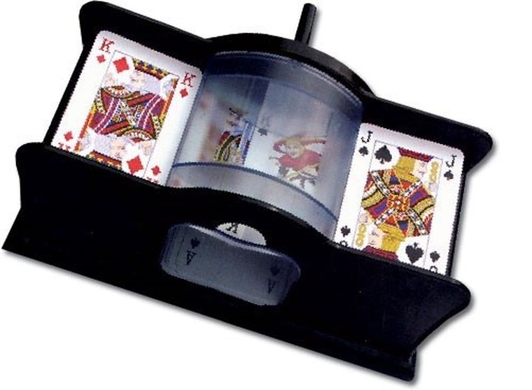 Piatnik, Maszynka do tasowania na korbkę