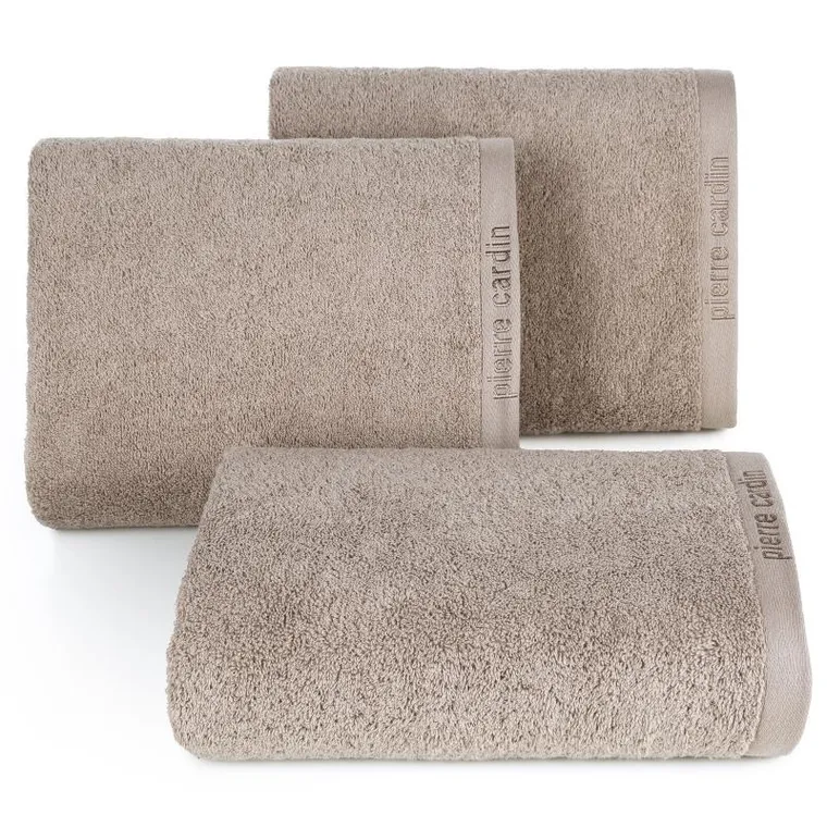 Pierre Cardin, ręcznik Evi