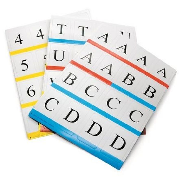 Plac zabaw. Alfabet. Sześciolatek