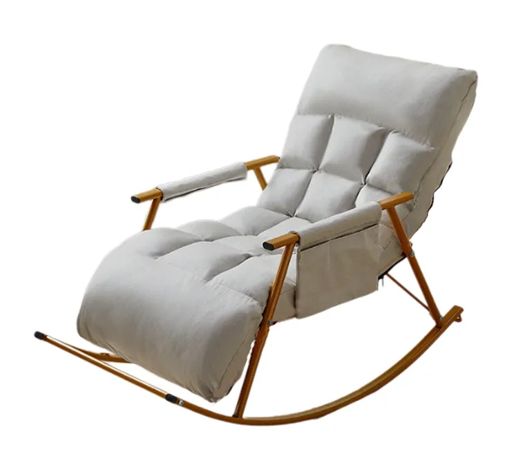 Pojedynczy fotel bujany ze złotą metalową podstawą, biały
