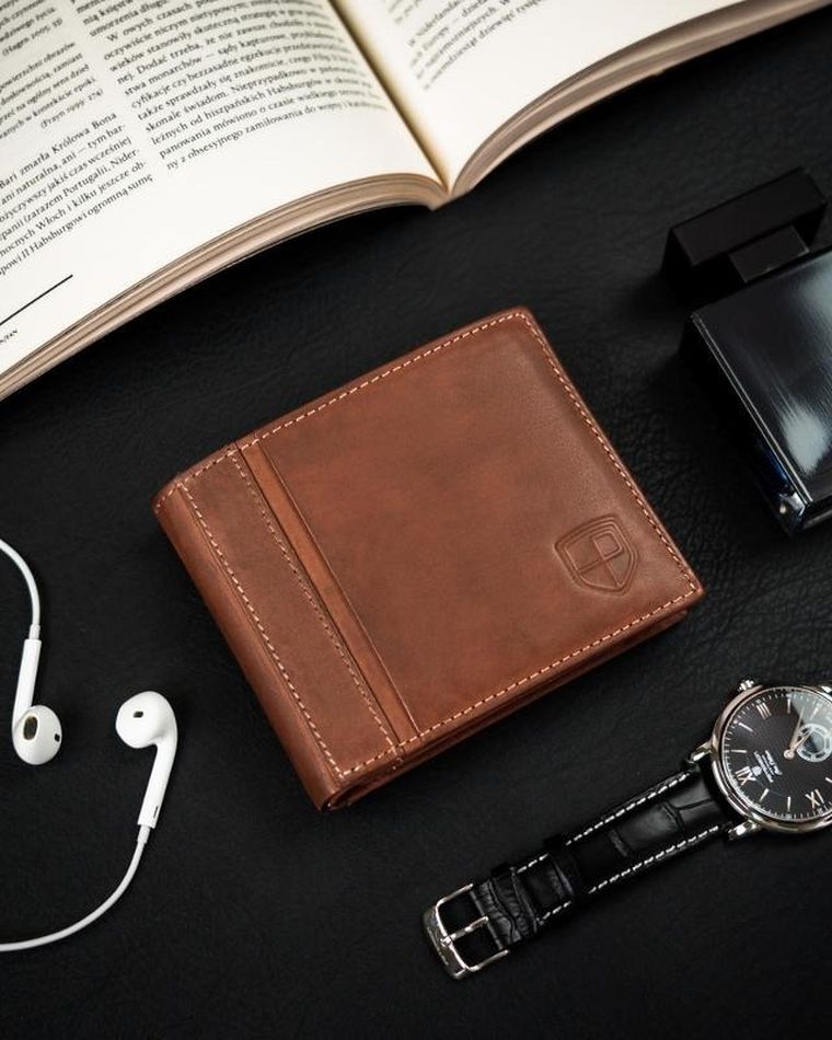 Portfel, brązowy, skórzany, RFID, Peterson