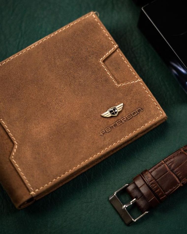 Portfel z kieszonką na kartę, brązowy, skórzany, Peterson