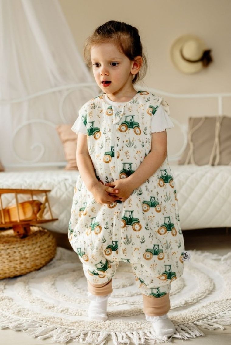 Pulp, Traktorki, śpiworek ze skarpetkami, muślin, TOG 0.5, 2-4 l.