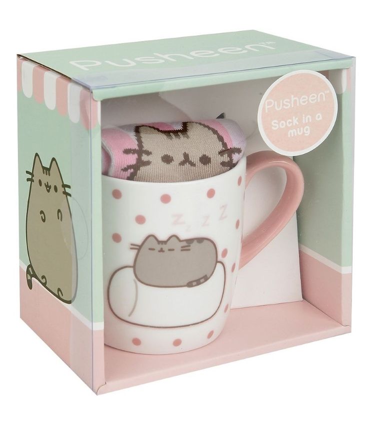 Pusheen, kubek ceramiczny i skarpetki, zestaw prezentowy