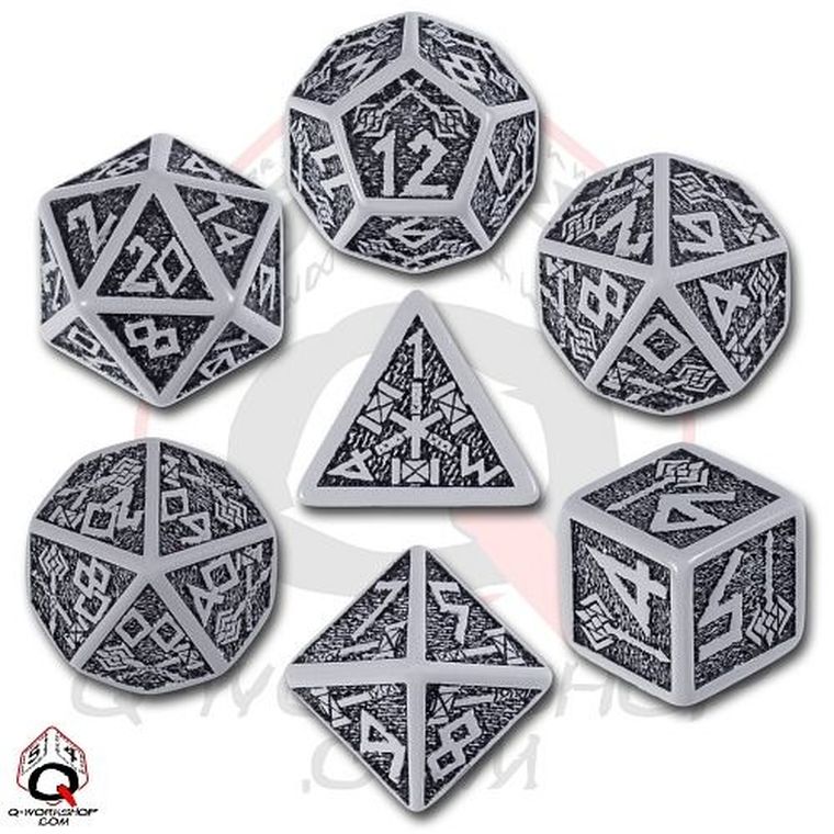 Q-Workshop, komplet kości, Komplet Krasnoludzki, szaro-czarny