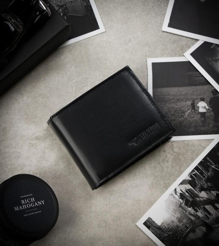 Skórzany portfel męski z kieszonką na rewersie, Cavaldi