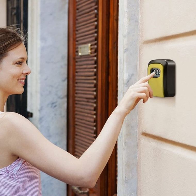 Skrzynka na klucze zamykana na szyfr, żółta