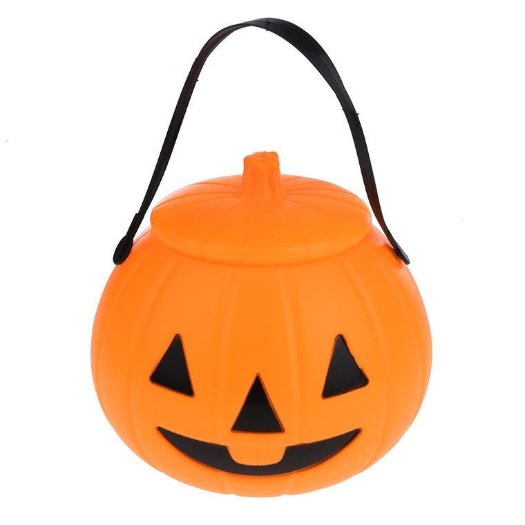 Smiki, Dynia, wiaderko na cukierki