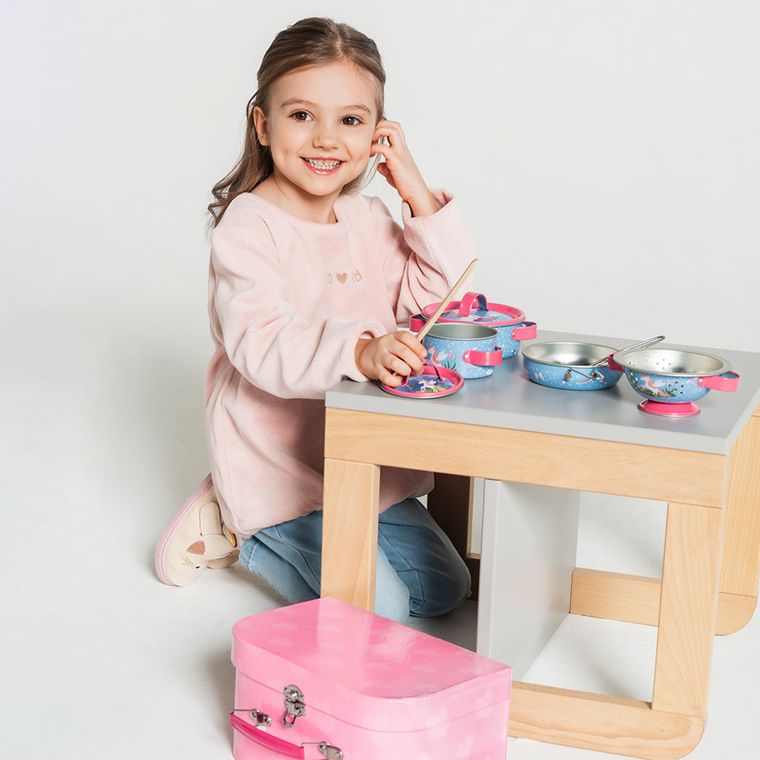 Smiki, metalowy zestaw kuchenny w kuferku, 9 elementów