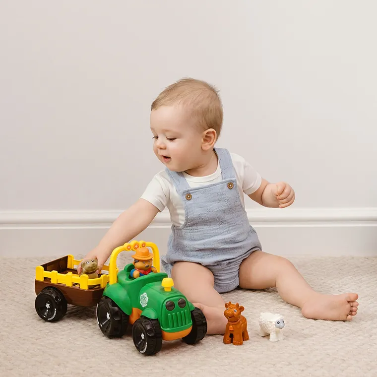 Smiki, muzyczny traktor, zabawka interaktywna