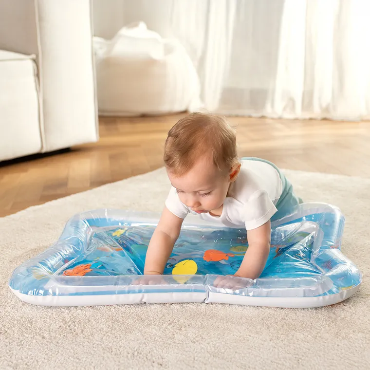 Smiki, Podwodny świat, pompowana mata wodna