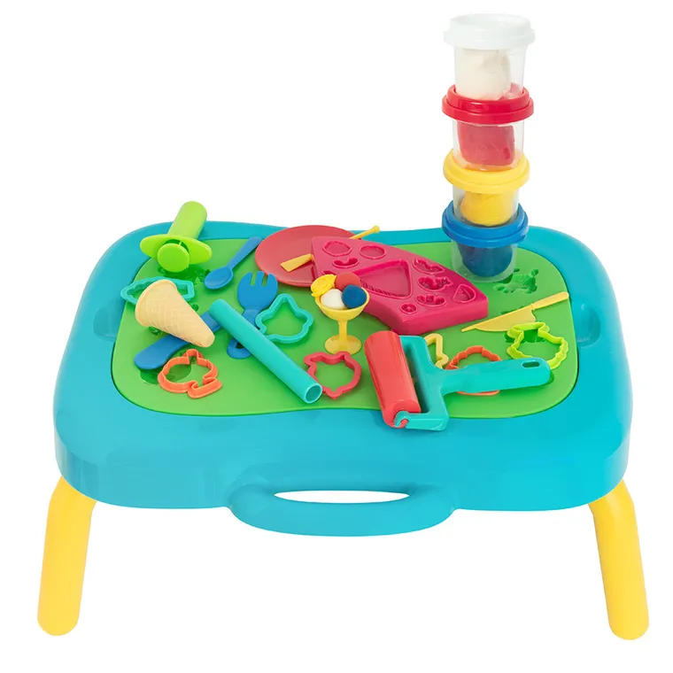 Smiki, stolik z masą plastyczną, 4 kolory i akcesoria