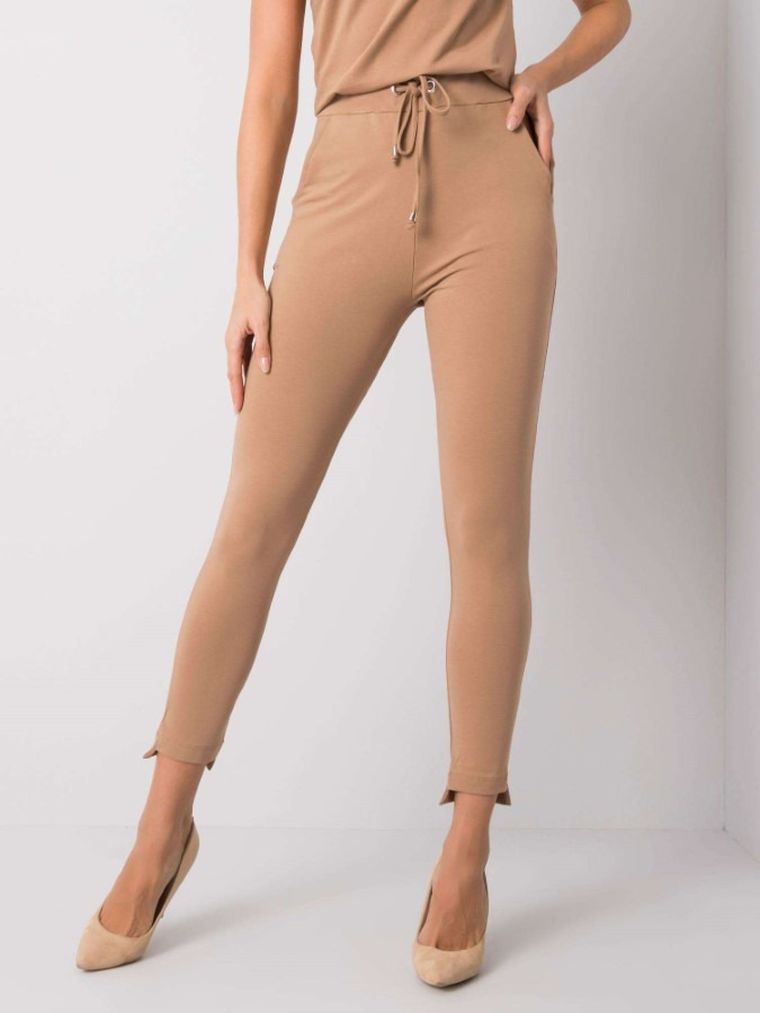 Spodnie dresowe damskie, beżowe, Basic Feel Good