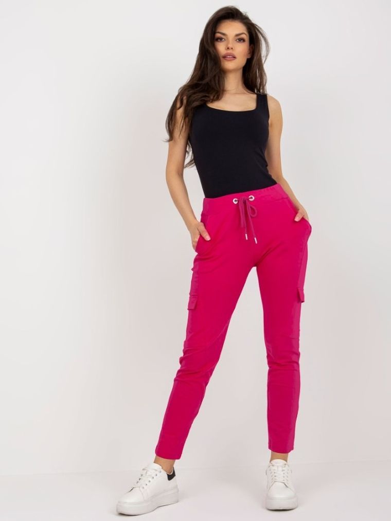 Spodnie dresowe damskie, różowe, Relevance