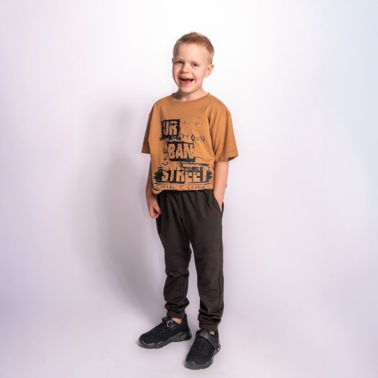 Spodnie dresowe dla chłopca, ciemnobrązowe, Tup Tup