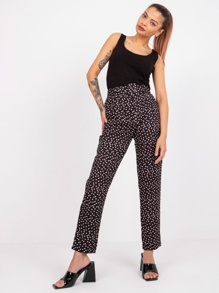 Spodnie materiałowe damskie, czarne, Italy Moda