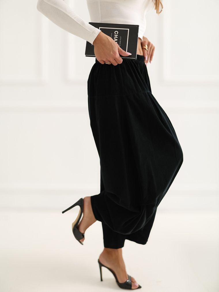Spodnie materiałowe damskie, czarne, Italy Moda