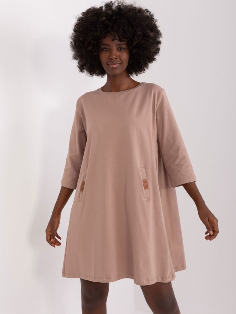 Sukienka damska, beżowa, Relevance