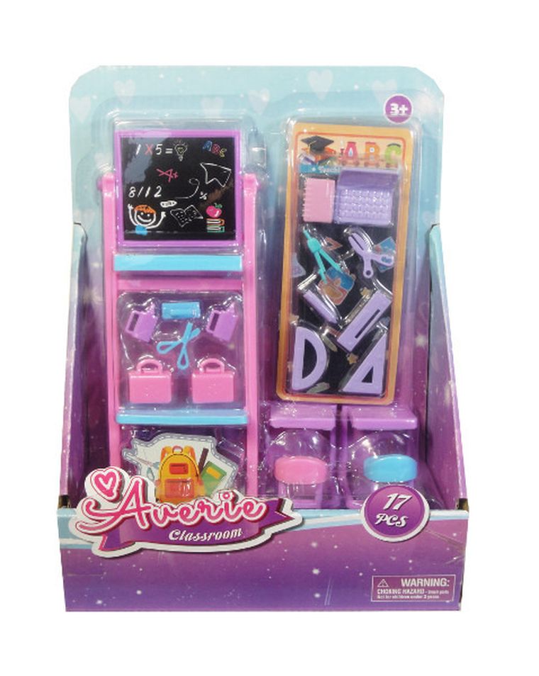 Swede, akcesoria dla lalki, sala szkolna