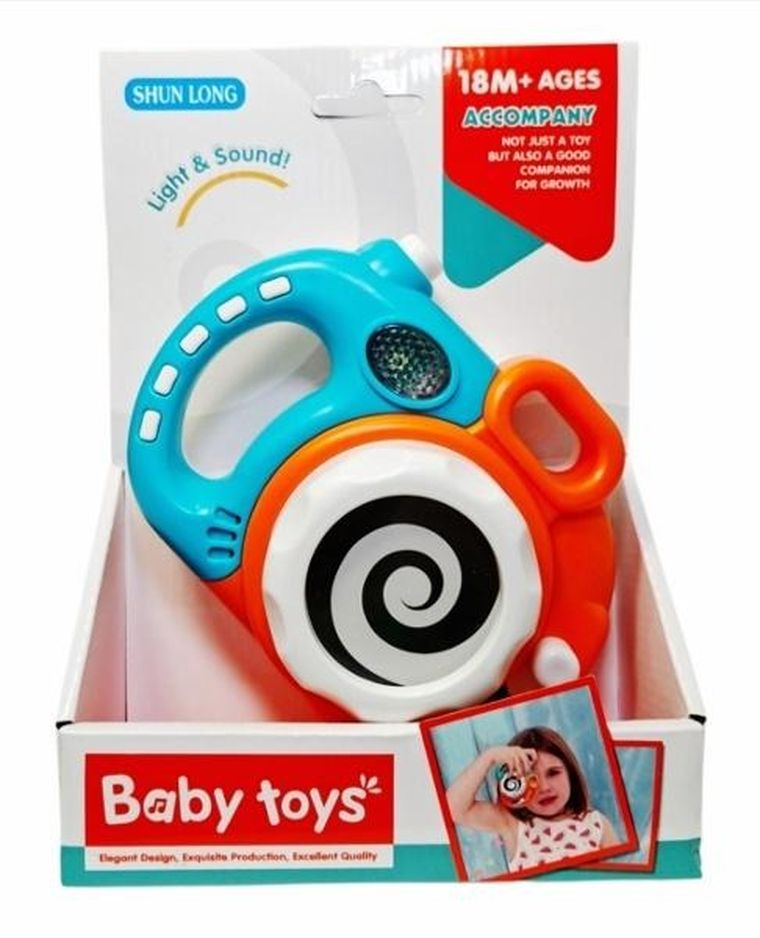 Swede, aparat fotograficzny, zabawka niemowlęca