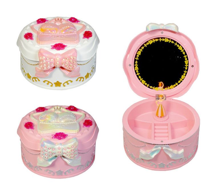 Swede, szkatułka na biżuterię z pozytywką