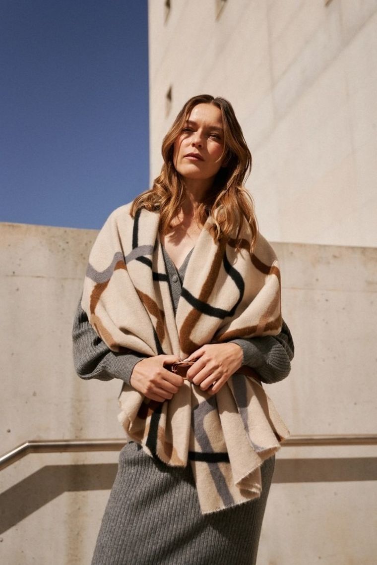 Szalik damski, beżowy, Moodo