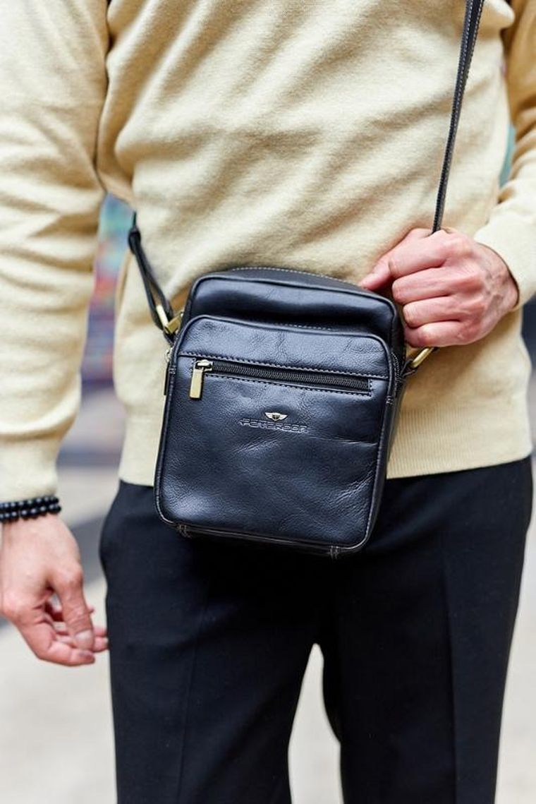 Torba listonoszka, czarna, skórzana, Peterson