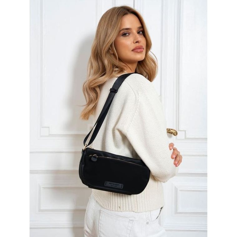 Torebka listonoszka, czarna, Peterson