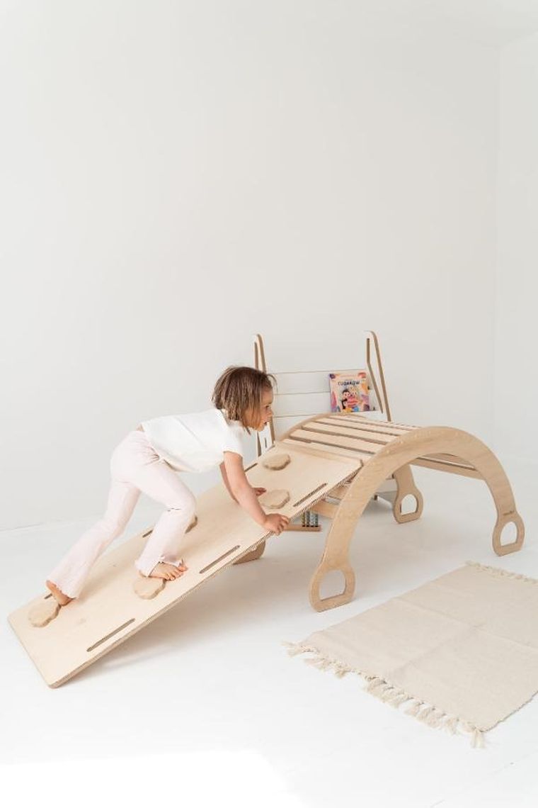 tupti.wood, duży bujak montessori + duża zjeżdżalnia, chmurki, naturalny