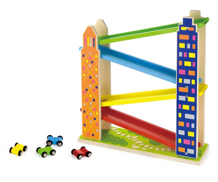 Viga, zjeżdżalnia drewniana, garaż, tor samochodowy