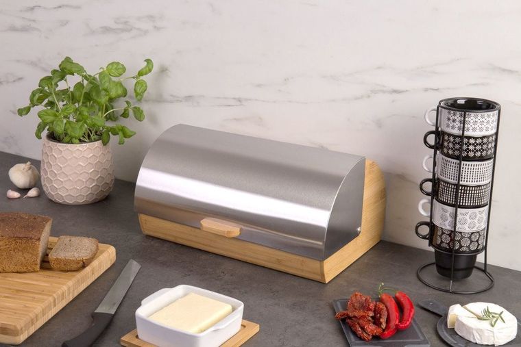 Zeller, bambusowy chlebak z metalową pokrywą