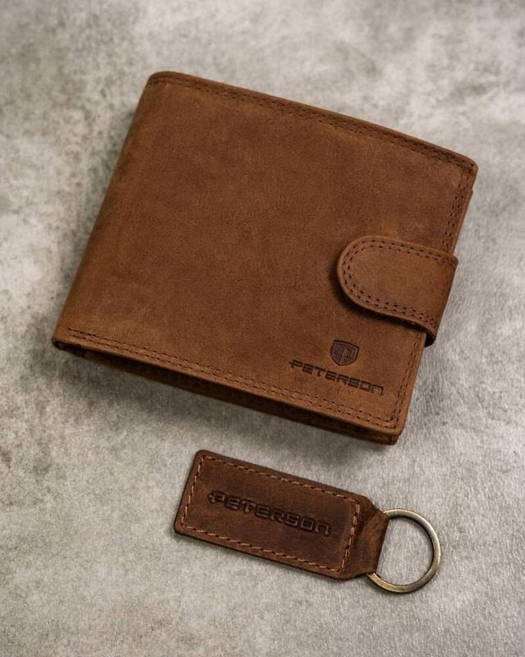 Zestaw prezentowy: Portfel, Brelok, brązowy, skórzany, RFID, Peterson
