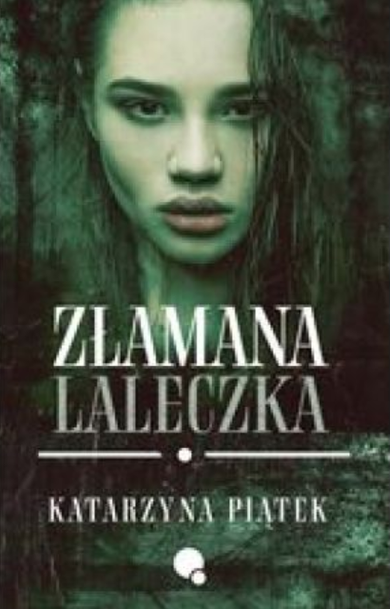Złamana laleczka
