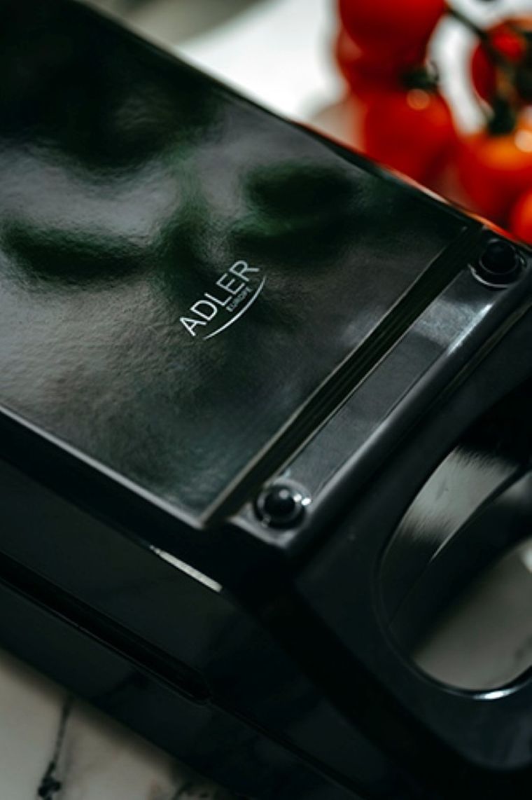 Adler, opiekacz wielofunkcyjny