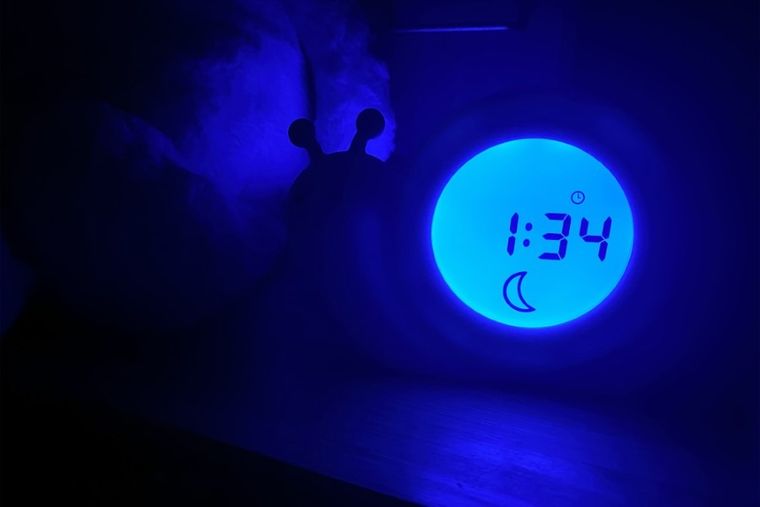 Alecto, trener snu, budzik i lampka, turkusowy