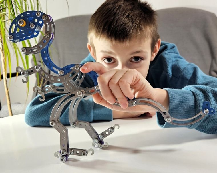 Alexander, Mały Konstruktor, Dinnozaur Velociraptor, zestaw konstrukcyjny, 202 elementy