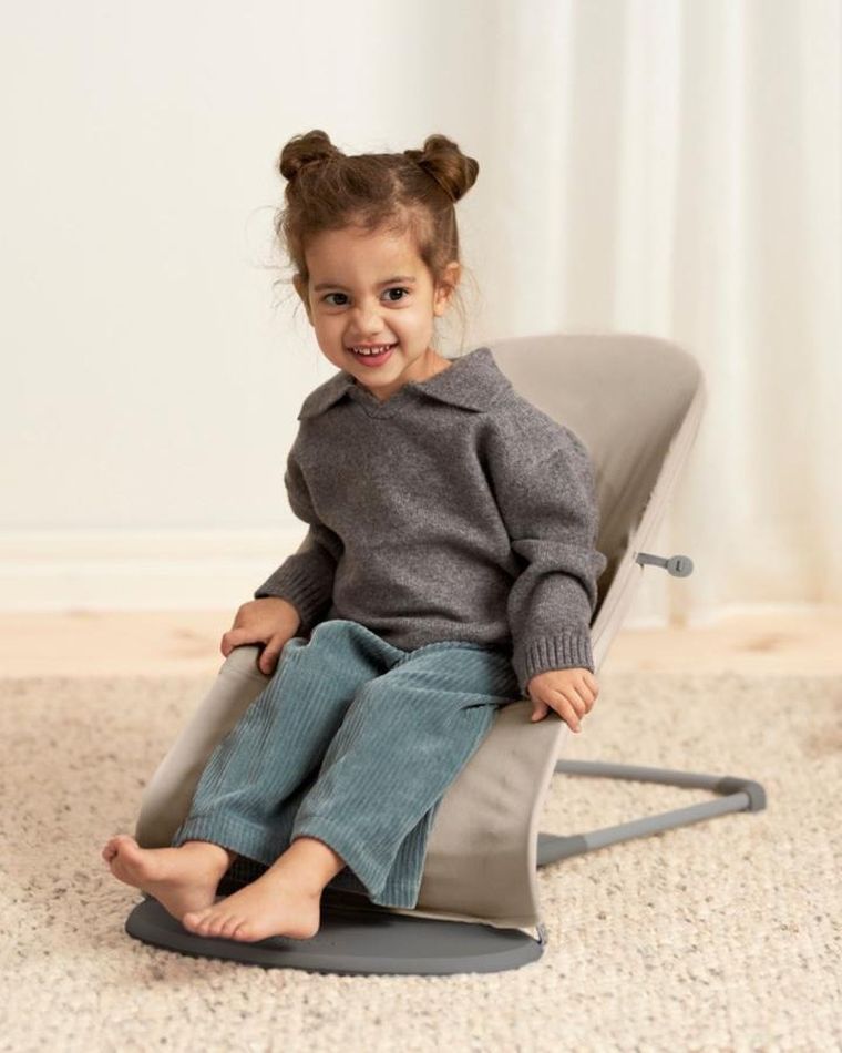 BabyBjörn, Balance Soft Woven/Jersey, leżaczek bujaczek, piaskowoszary