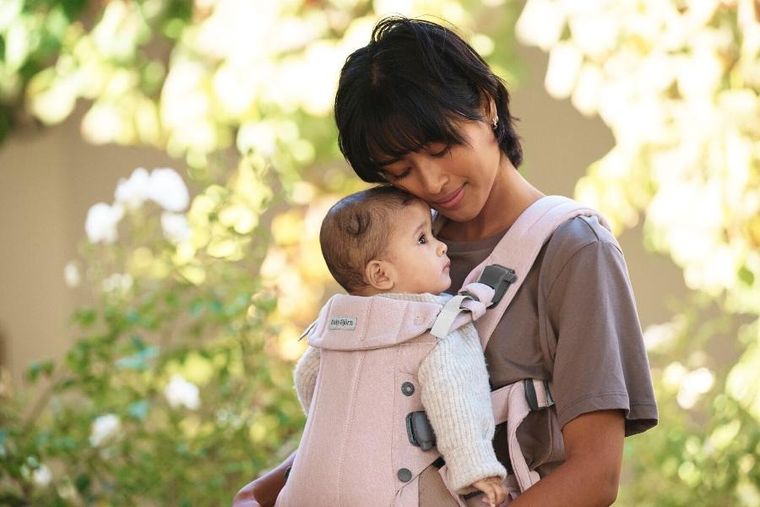 BabyBjörn, Harmony, Woven, nosidełko, jasny róż, melanż