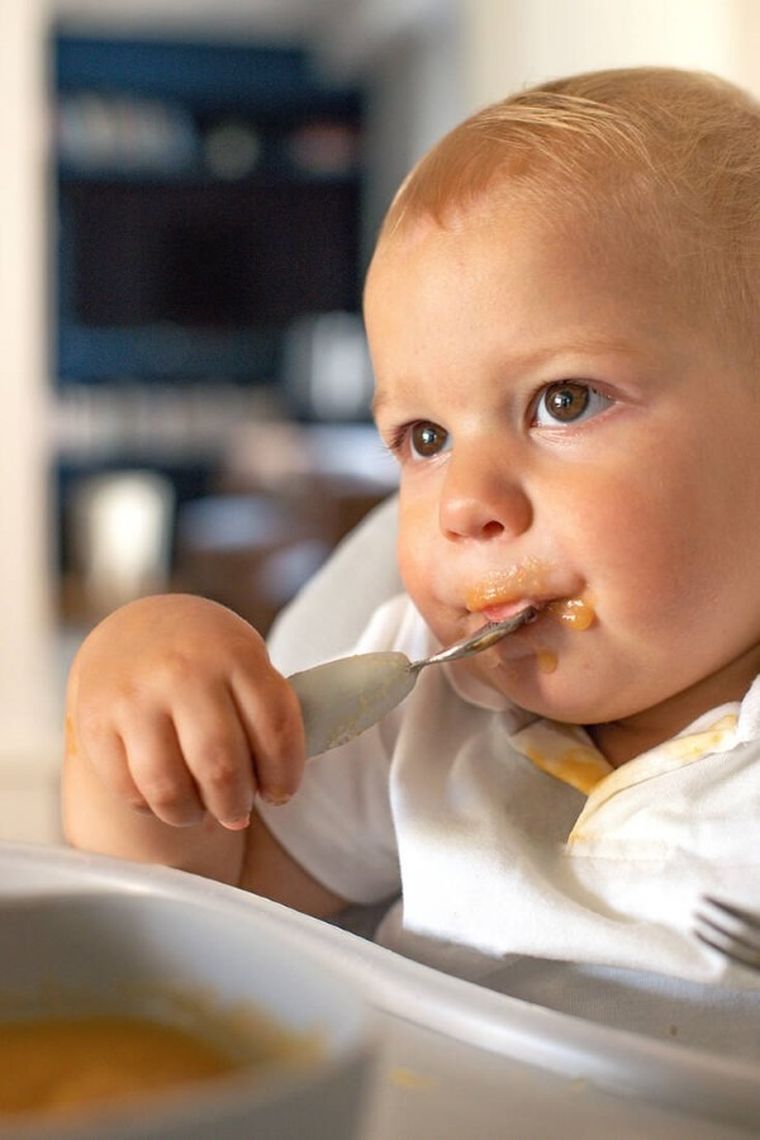 Beaba, zestaw pierwszych sztućców ze stali nierdzewnej, szary