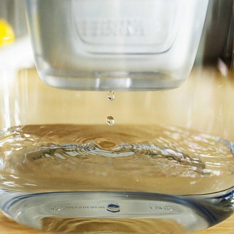 Brita, Style Essential, dzbanek filtrujący, XL, biały + MX Pro Pure Performance, filtr